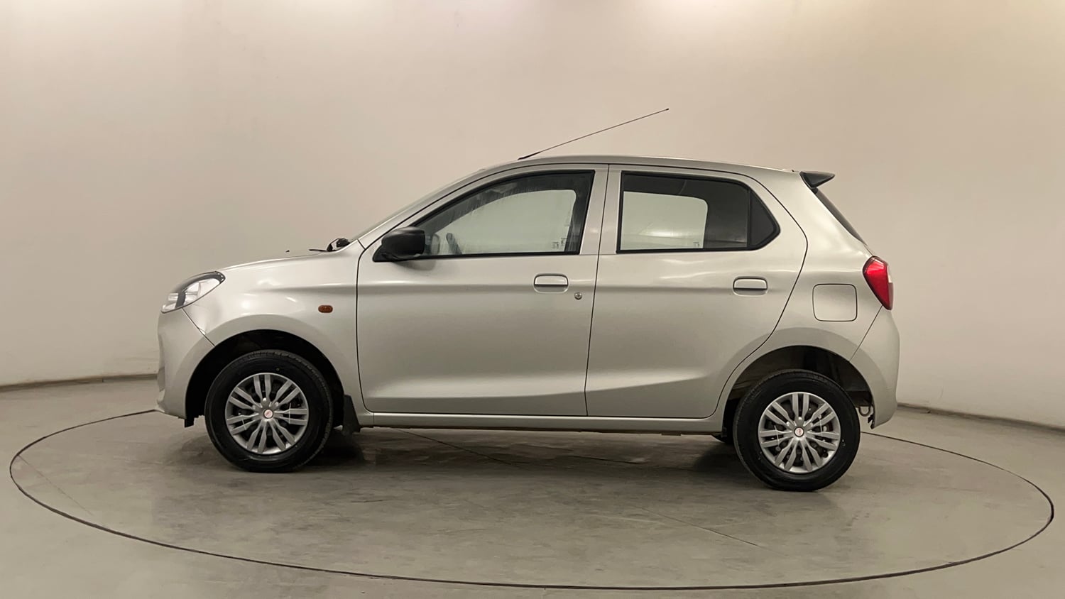Used 2024 Maruti Suzuki Alto K10 VXi S-CNG Cng Manual exterior LEFT SIDE VIEW