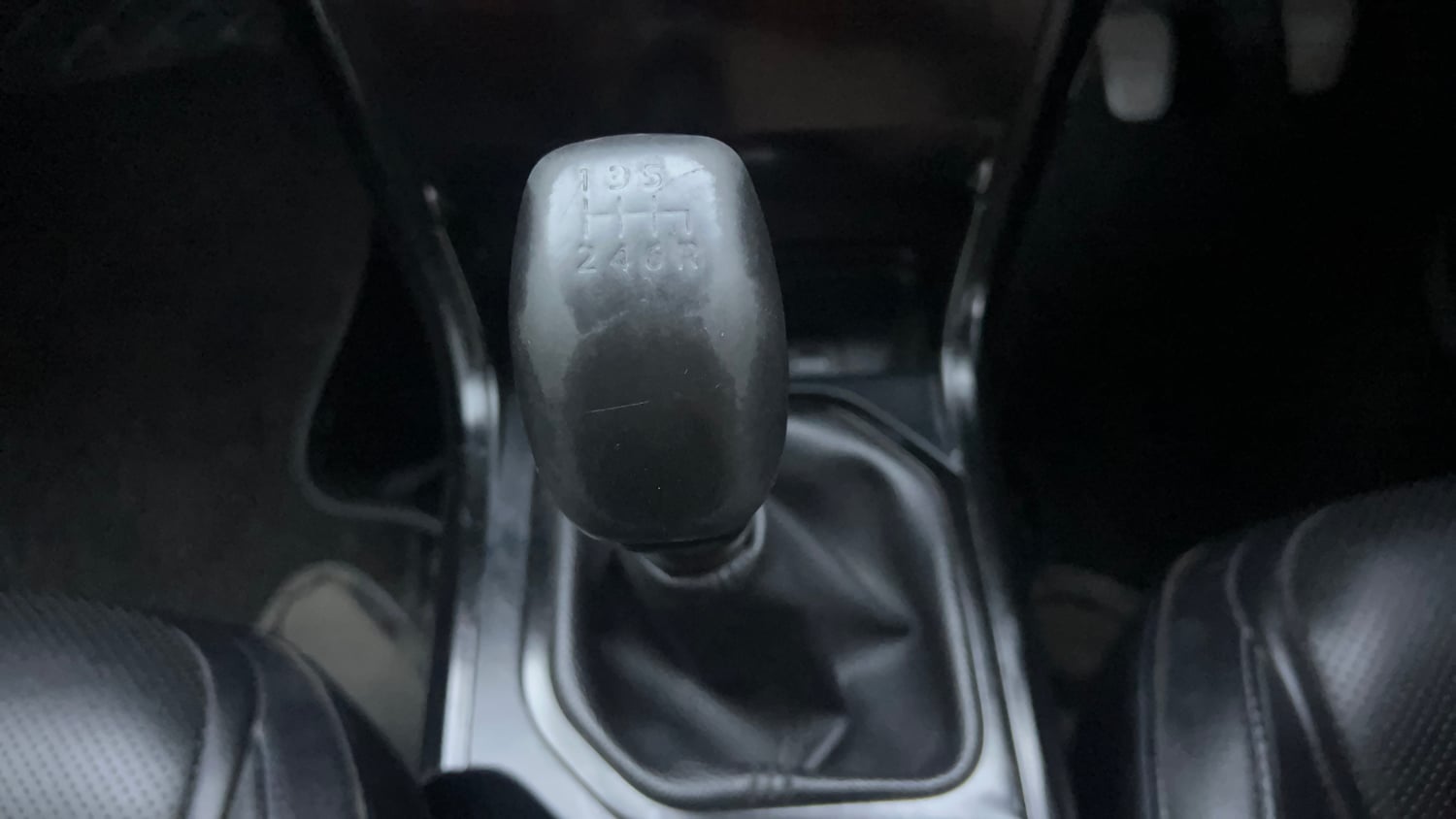 Used 2024 Tata Nexon Fearless Plus (S) 1.5 Diesel 6MT Dark Edition Diesel Manual interior GEAR  KNOB VIEW