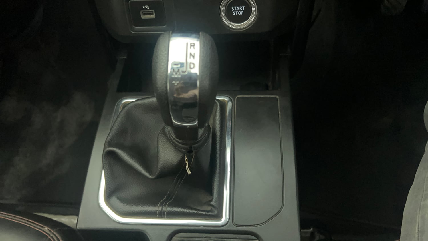 Used 2021 Renault Kiger RXT AMT Petrol Automatic interior GEAR  KNOB VIEW