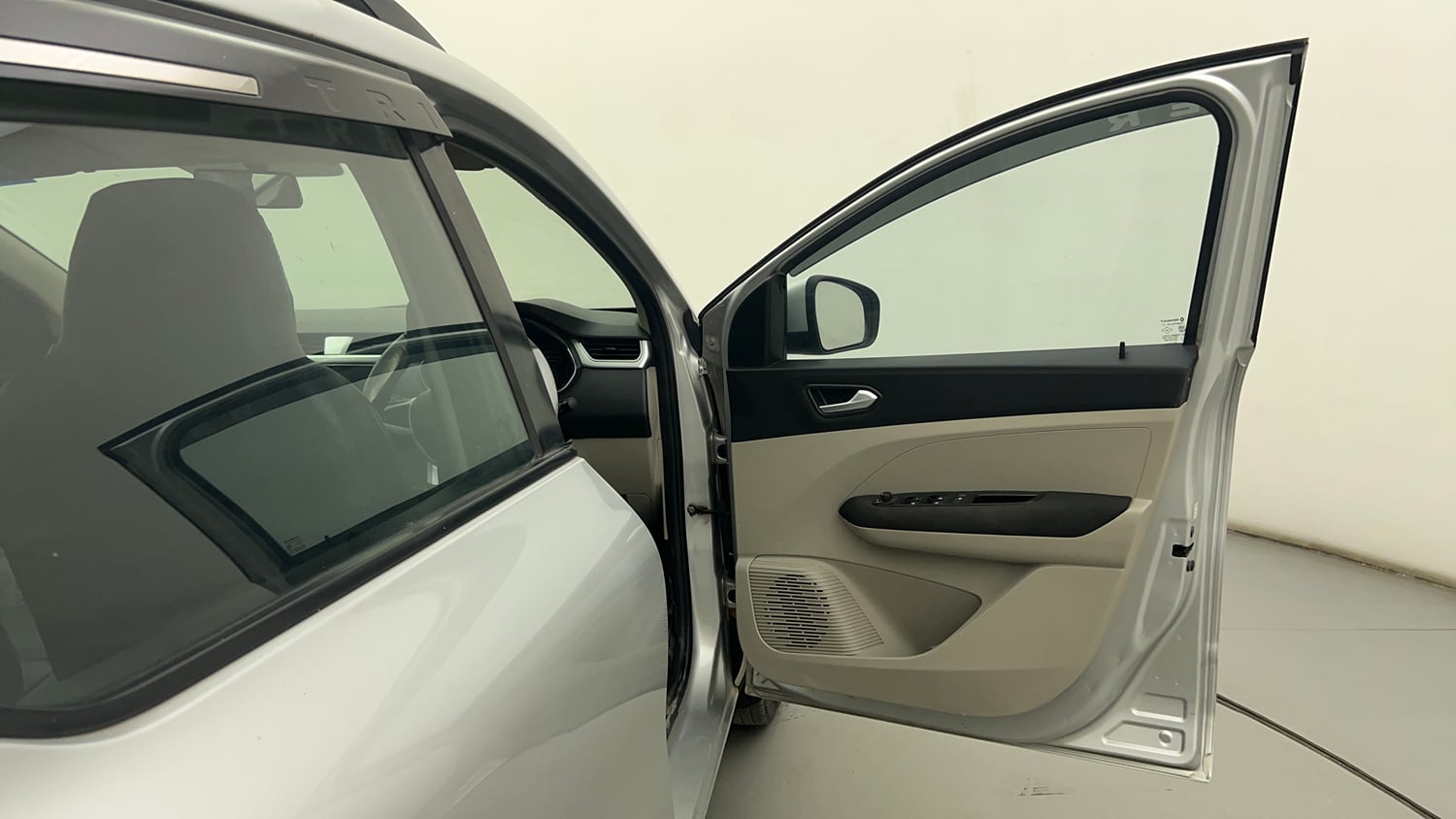 Used 2019 Renault Triber RXZ Petrol Manual interior RIGHT FRONT DOOR OPEN VIEW