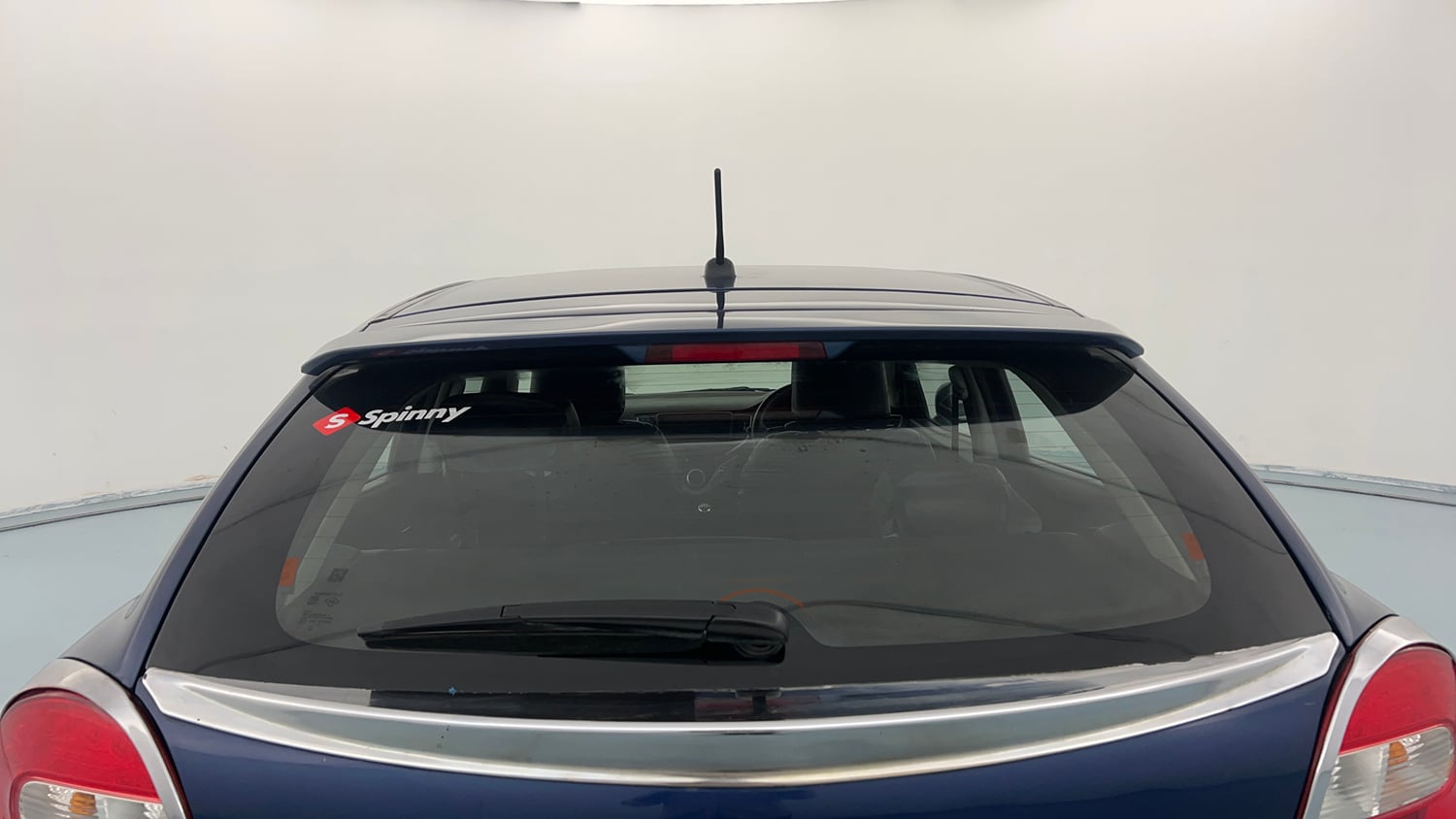 Used 2021 Maruti Suzuki Baleno Delta Petrol Manual exterior BACK WINDSHIELD VIEW