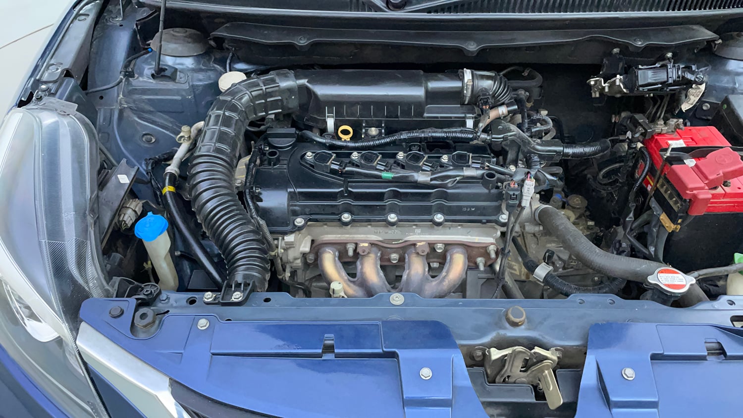 Used 2019 Maruti Suzuki Baleno Delta Petrol Manual engine ENGINE RIGHT SIDE VIEW