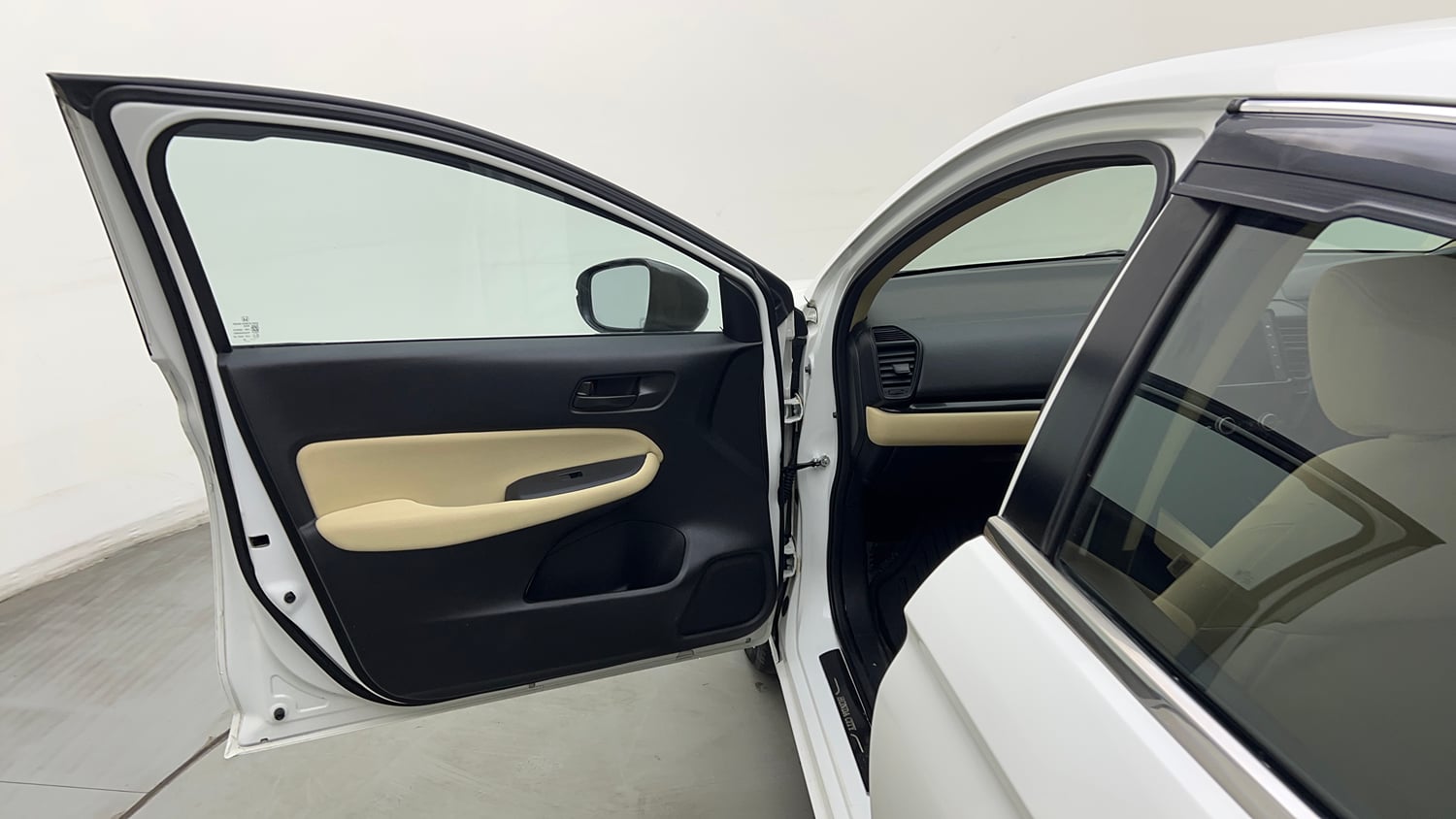 Used 2024 Honda City SV Petrol MT Petrol Manual interior LEFT FRONT DOOR OPEN VIEW