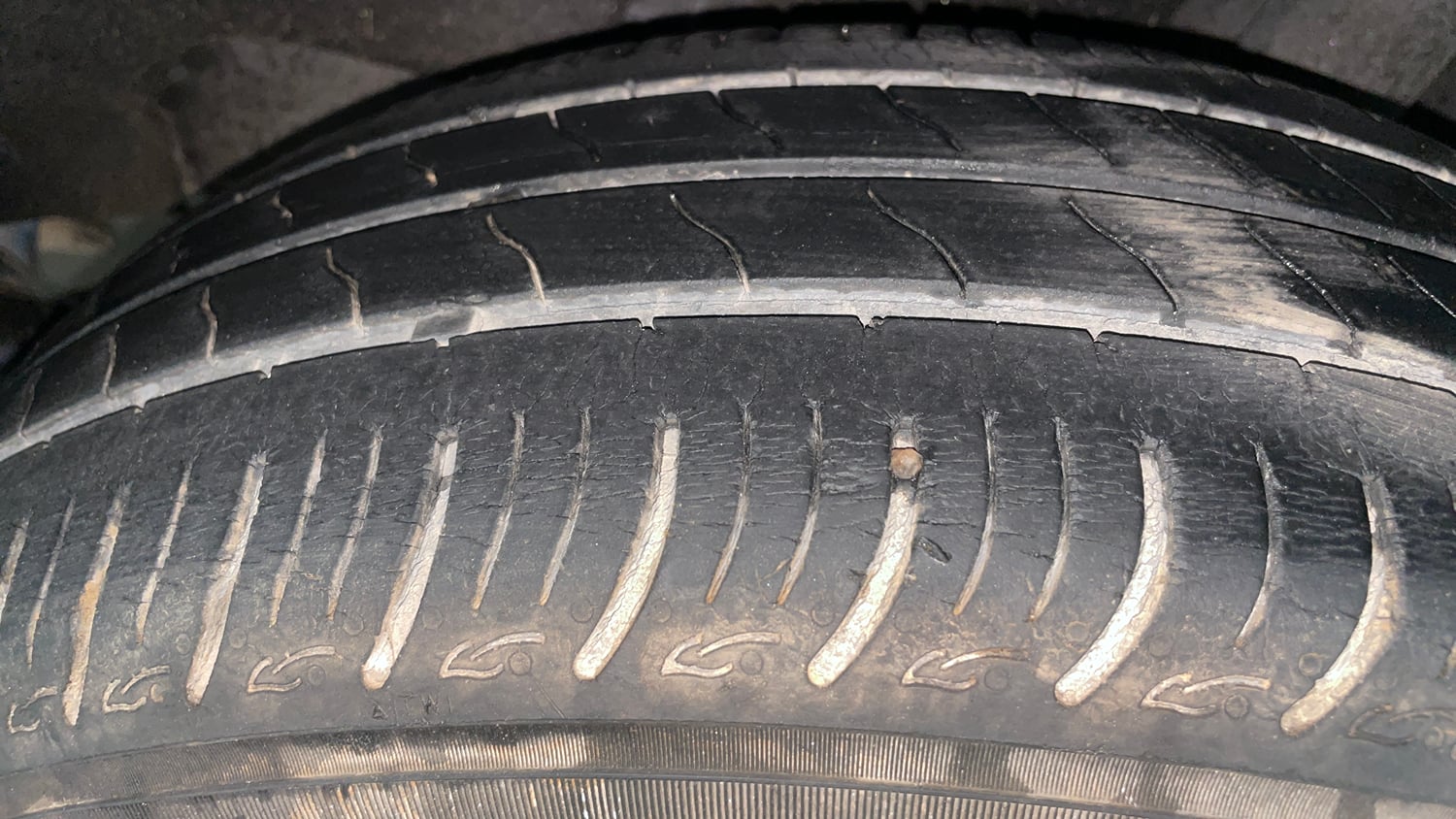 Used 2019 Maruti Suzuki Baleno Delta Petrol Manual tyres LEFT REAR TYRE TREAD VIEW