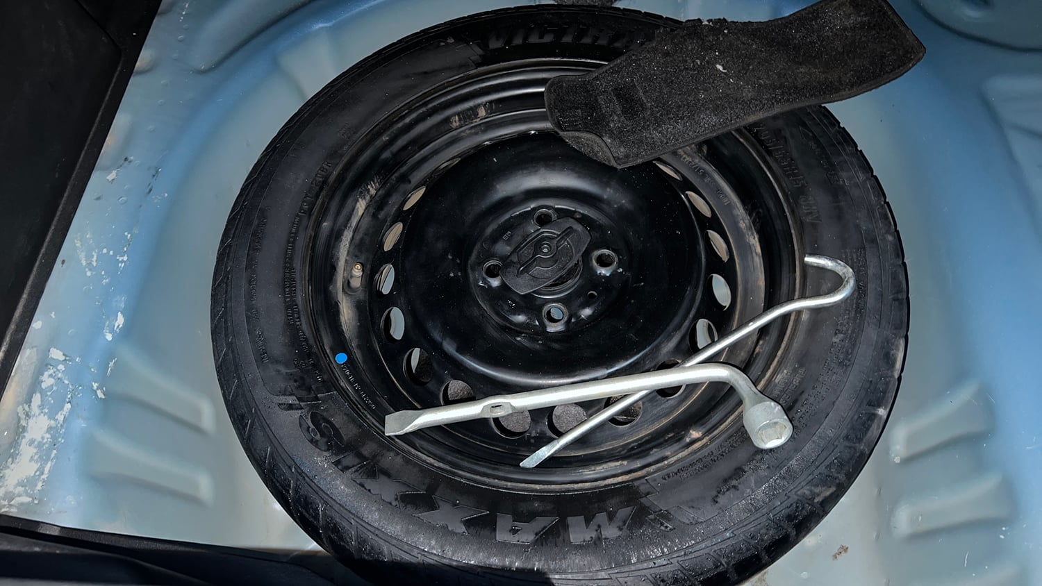 Used 2018 Maruti Suzuki Baleno Delta 1.2 Petrol Manual tyres SPARE TYRE VIEW