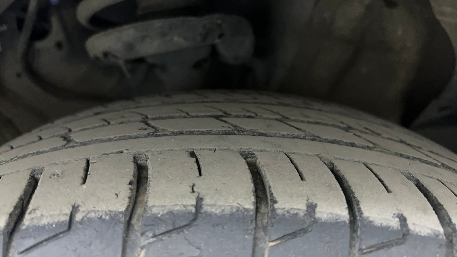 Used 2021 Kia Seltos GTX Plus 1.4 Petrol Manual tyres RIGHT FRONT TYRE TREAD VIEW