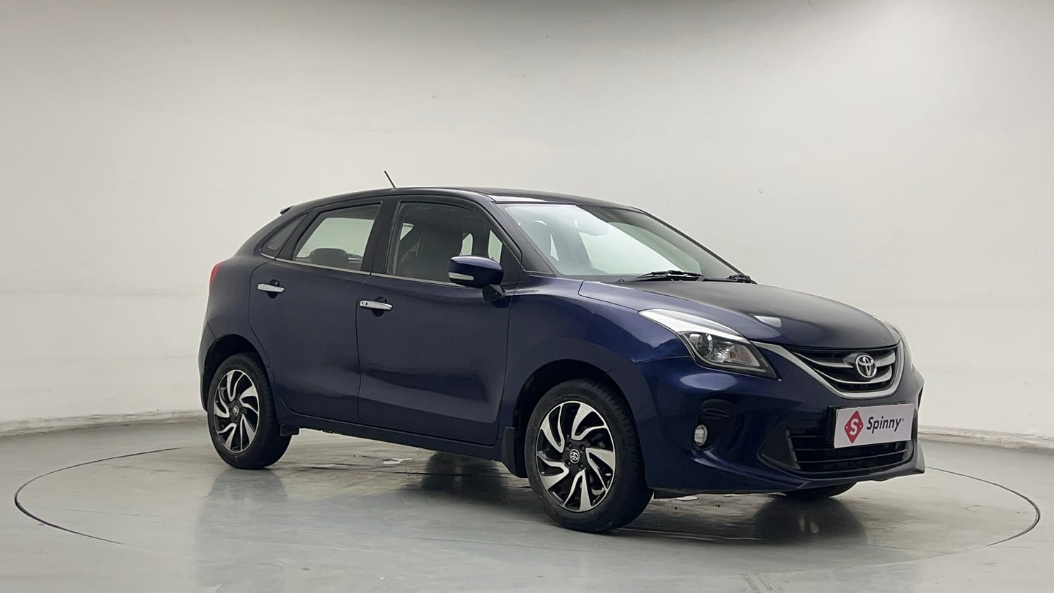 Used 2019 Toyota Glanza G Petrol Manual exterior RIGHT FRONT CORNER VIEW