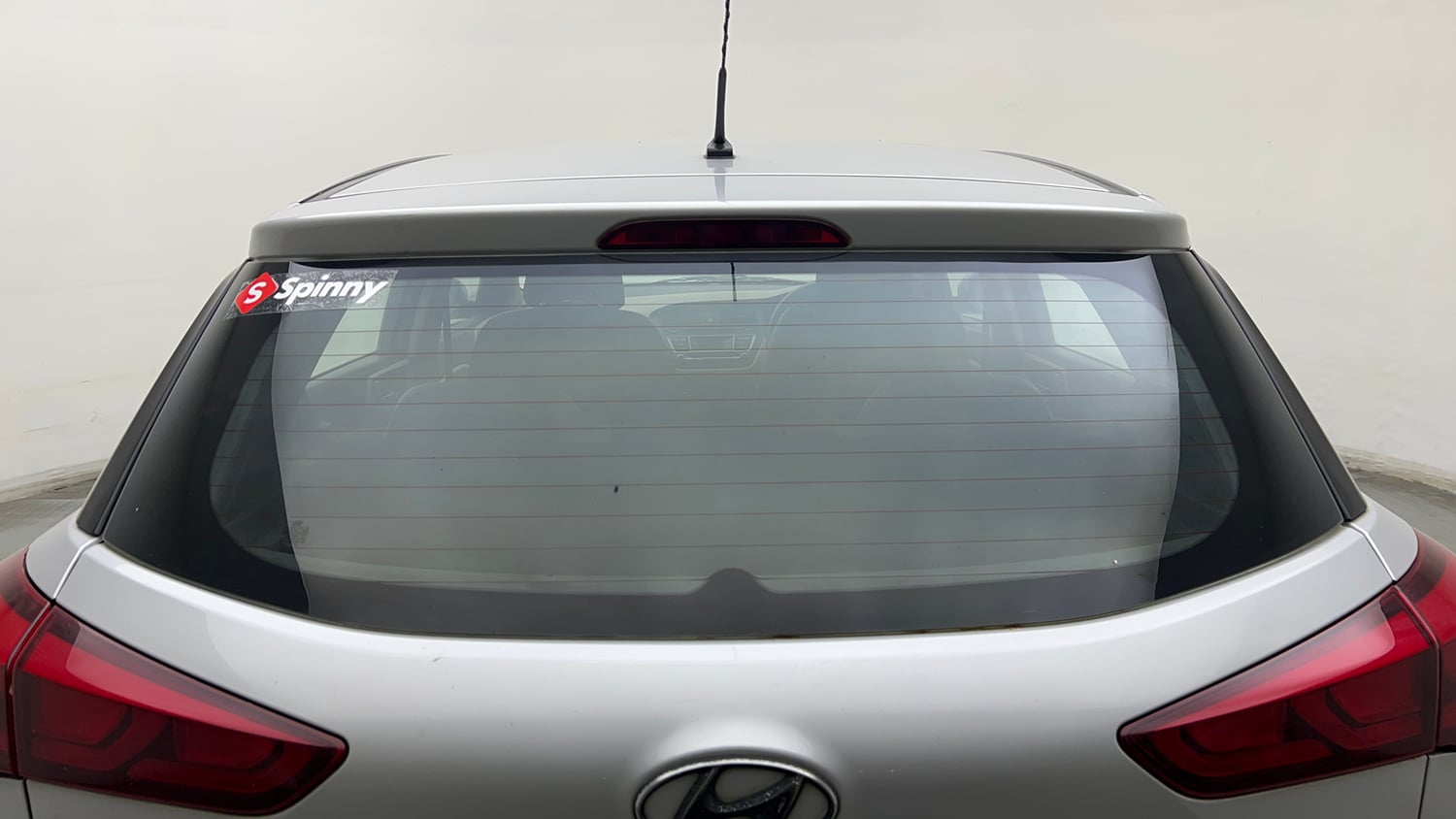 Used 2017 Hyundai Elite i20 Sportz 1.2 Petrol Manual exterior BACK WINDSHIELD VIEW