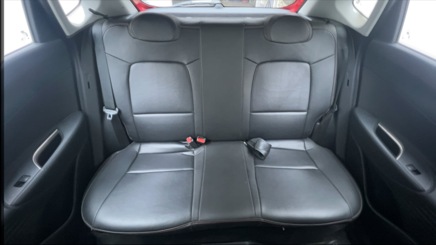 Used 2021 Hyundai i20 Asta 1.2 IVT Petrol Automatic interior REAR SEAT CONDITION VIEW