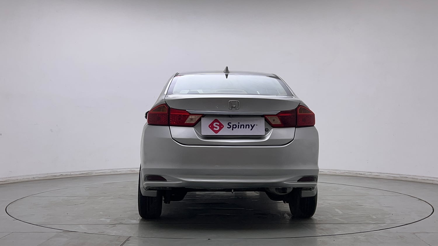 Used 2015 Honda City V Petrol Manual exterior BACK VIEW