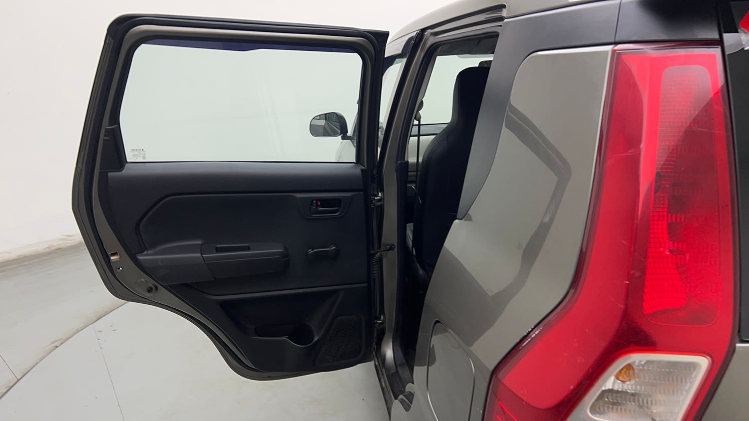 Used 2020 Maruti Suzuki Wagon R LXi (O) 1.0 CNG Cng Manual interior LEFT REAR DOOR OPEN VIEW