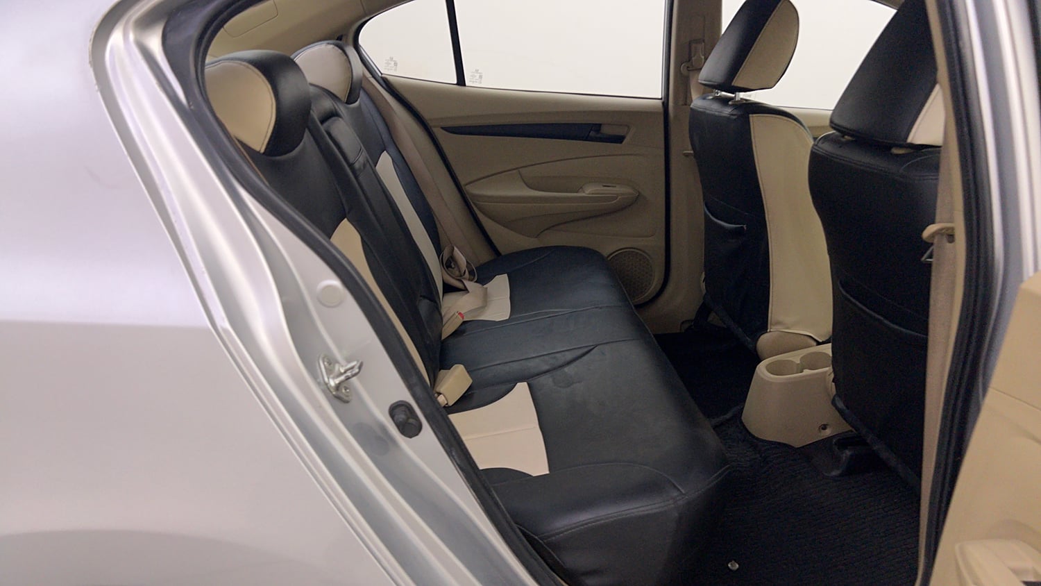 Used 2012 Honda City 1.5 E MT Petrol Manual interior RIGHT SIDE REAR DOOR CABIN VIEW