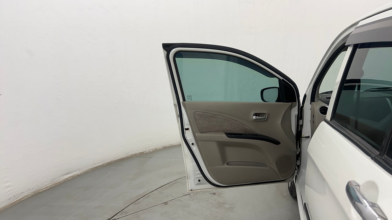 Used 2016 Maruti Suzuki Celerio ZXi AMT Petrol Automatic interior LEFT FRONT DOOR OPEN VIEW