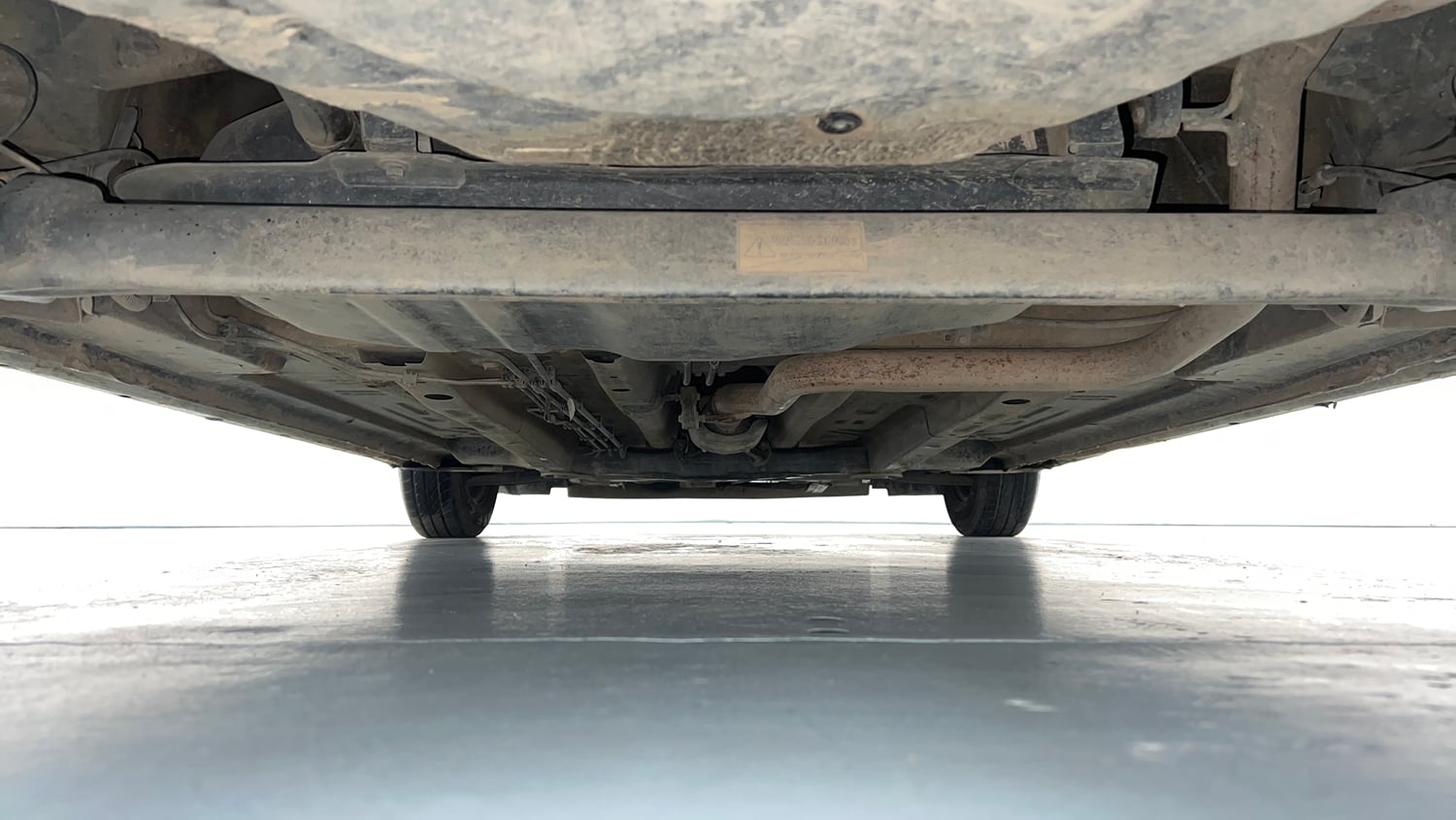 Used 2024 Tata Altroz XE Plus Diesel Diesel Manual extra REAR UNDERBODY VIEW (TAKEN FROM REAR)