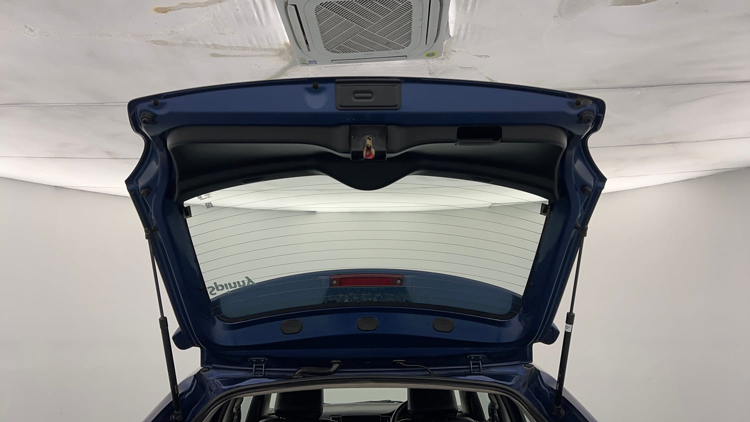 Used 2021 Maruti Suzuki Baleno Delta Petrol Manual interior DICKY DOOR OPEN VIEW