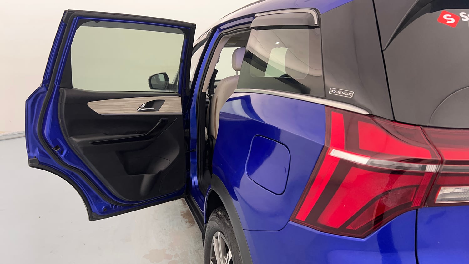 Used 2021 Mahindra XUV700 AX 7 Petrol AT Luxury Pack 7 STR Petrol Automatic interior LEFT REAR DOOR OPEN VIEW