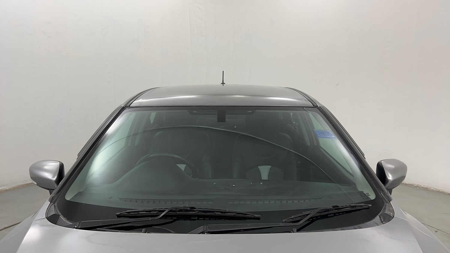 Used 2015 Maruti Suzuki Baleno Zeta 1.2 Petrol Manual exterior FRONT WINDSHIELD VIEW