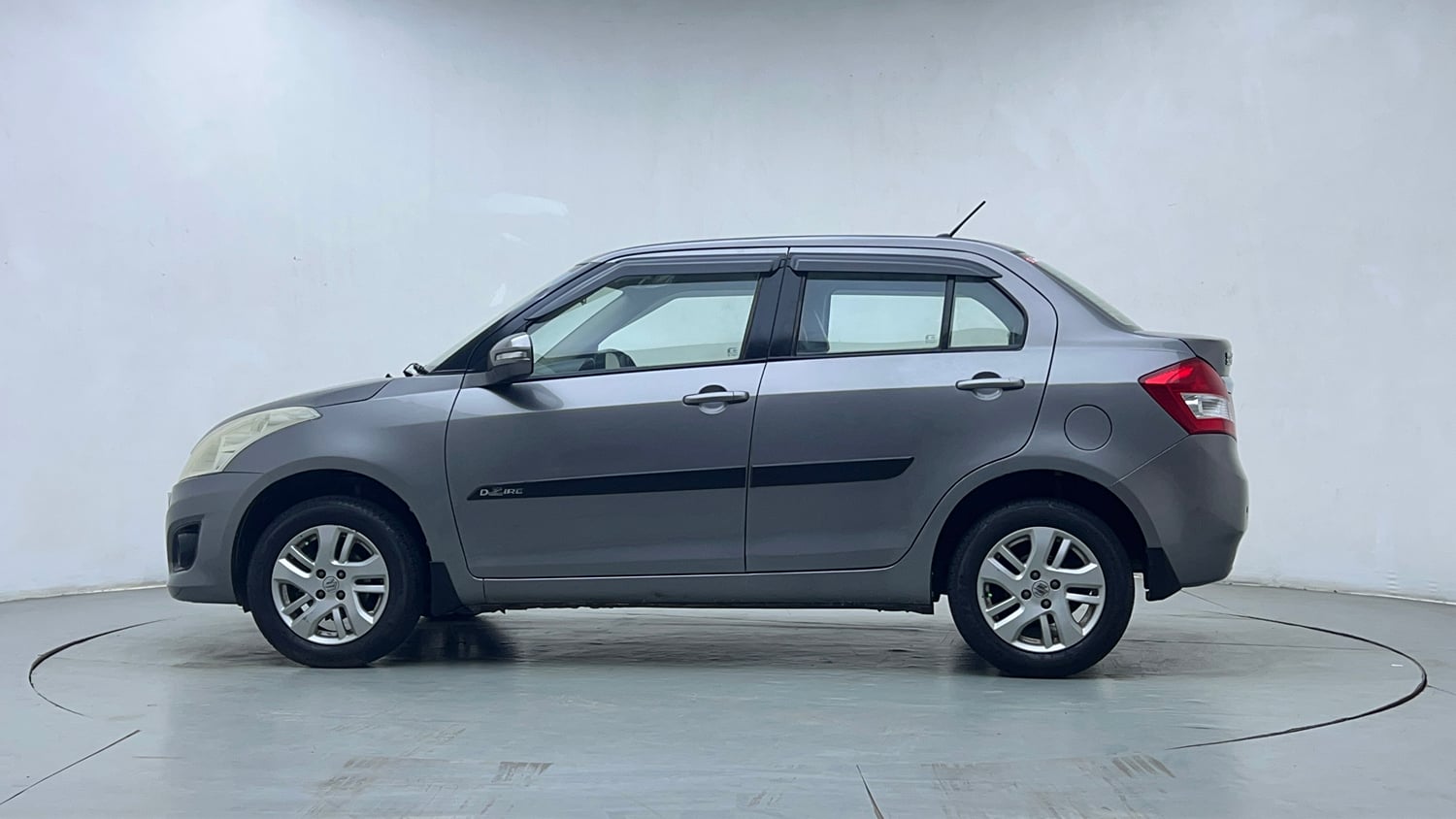 Used 2015 Maruti Suzuki Swift Dzire ZXI Petrol Manual exterior LEFT SIDE VIEW