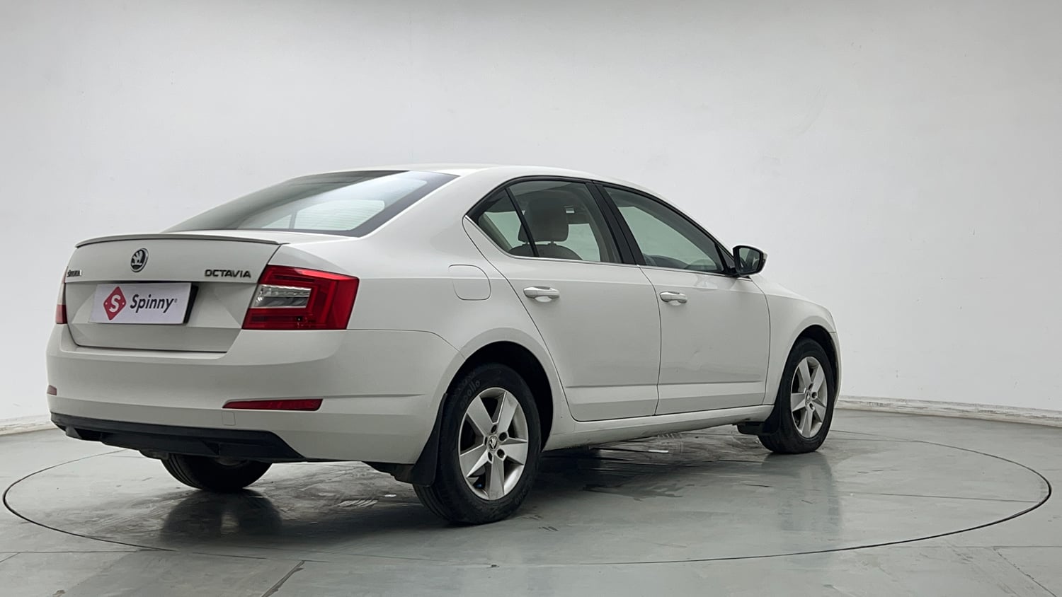 Used 2017 Skoda Octavia 1.8 TSI Ambition Plus AT Petrol Automatic exterior RIGHT REAR CORNER VIEW