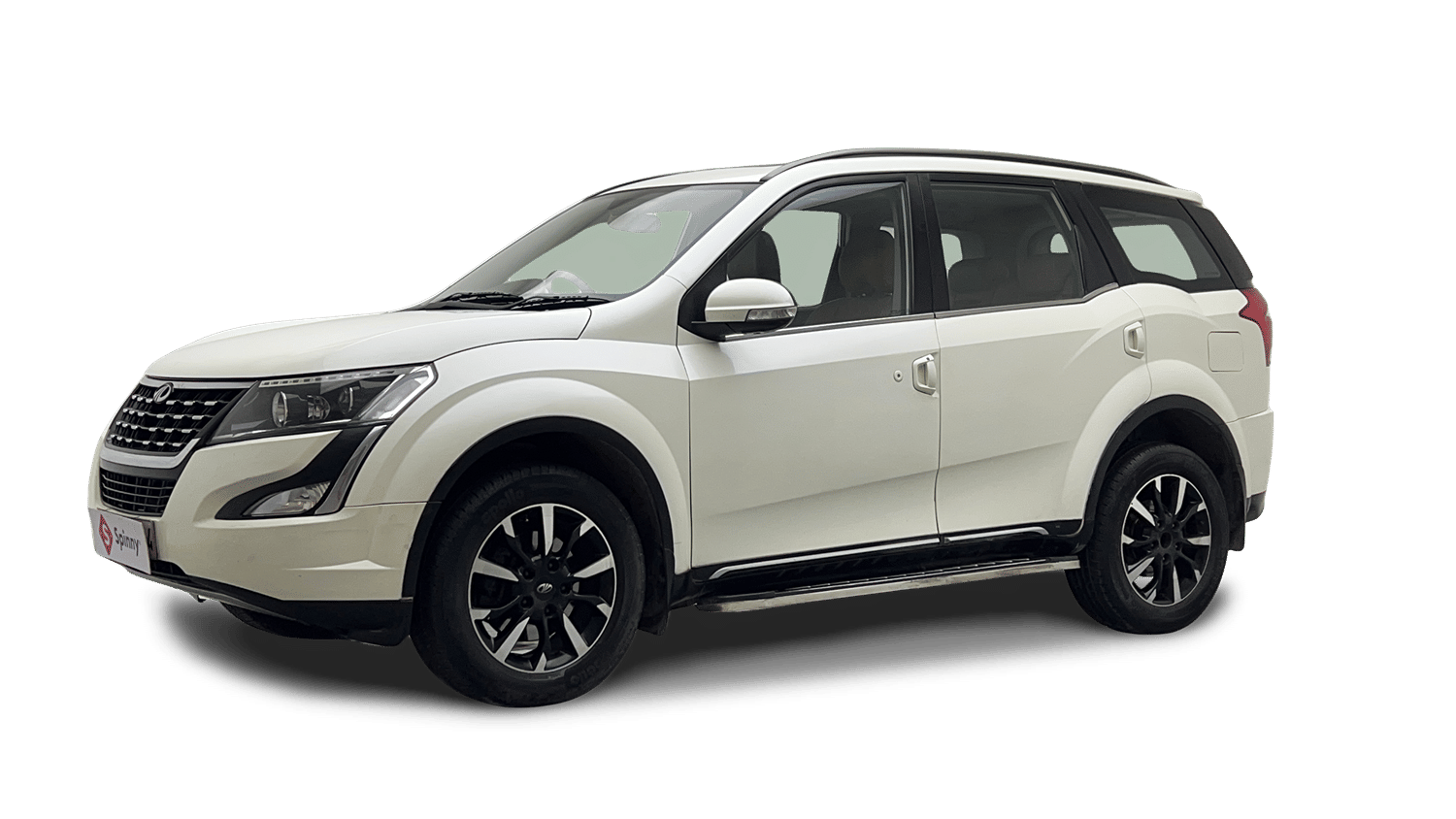 Used 2019 Mahindra XUV500 W11 AT Diesel Automatic Image