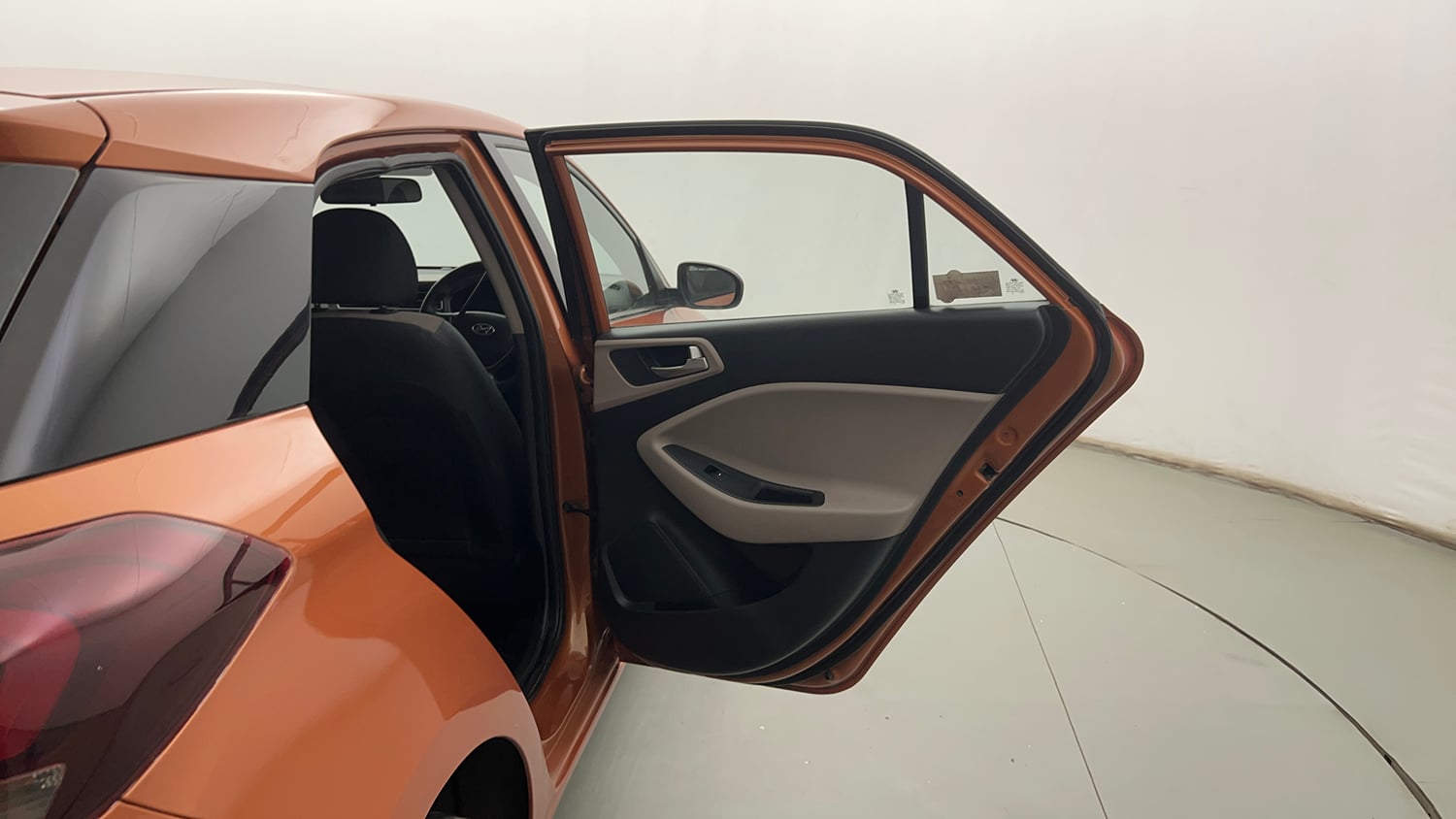 Used 2020 Hyundai Elite i20 Magna Plus 1.2 Petrol Manual interior RIGHT REAR DOOR OPEN VIEW