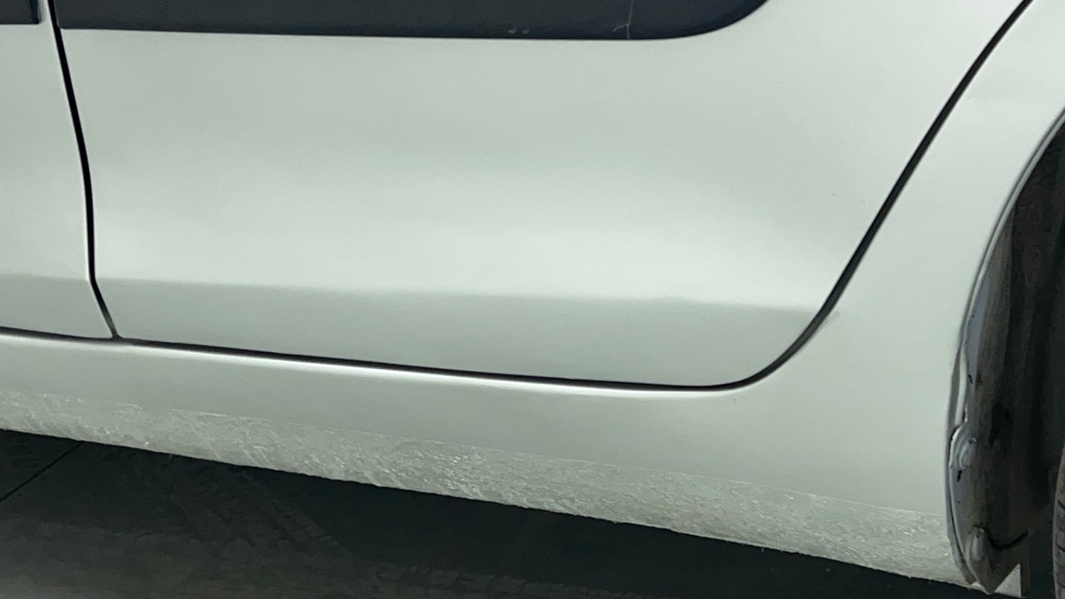Used 2016 Maruti Suzuki Swift Lxi (O) Petrol Manual dents MINOR DENT