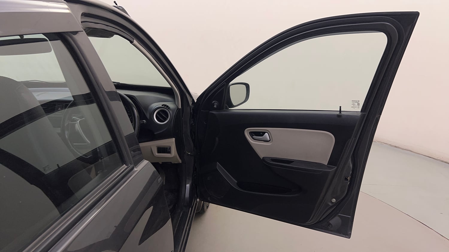 Used 2020 Maruti Suzuki Alto 800 VXi Petrol Manual interior RIGHT FRONT DOOR OPEN VIEW