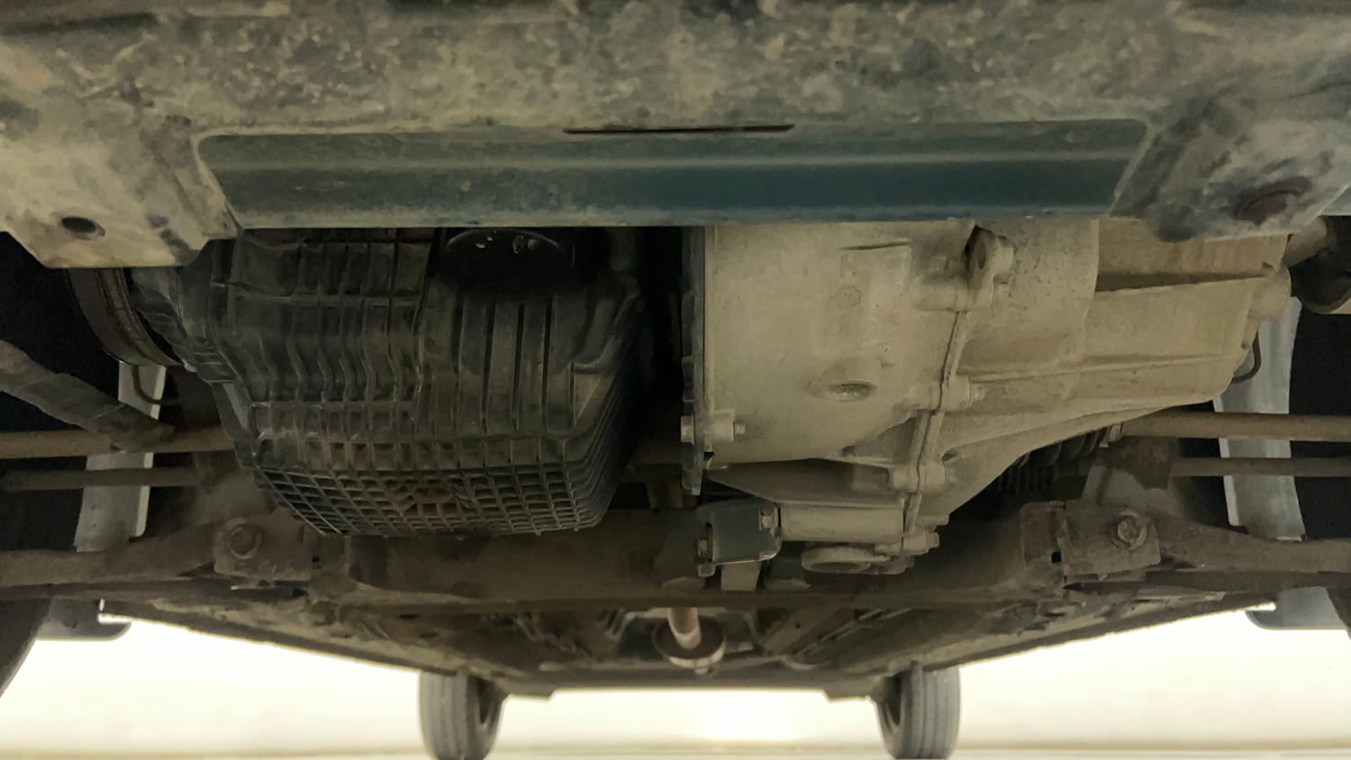 Used 2021 Renault Kwid RXL Petrol Manual extra FRONT LEFT UNDERBODY VIEW
