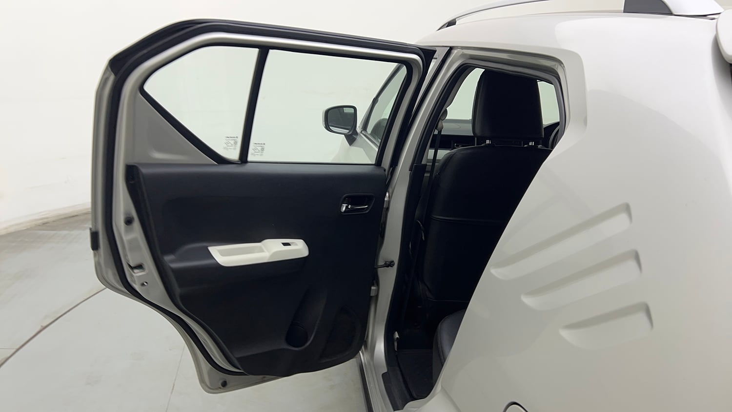 Used 2020 Maruti Suzuki Ignis Alpha 1.2 AMT Petrol Automatic interior LEFT REAR DOOR OPEN VIEW
