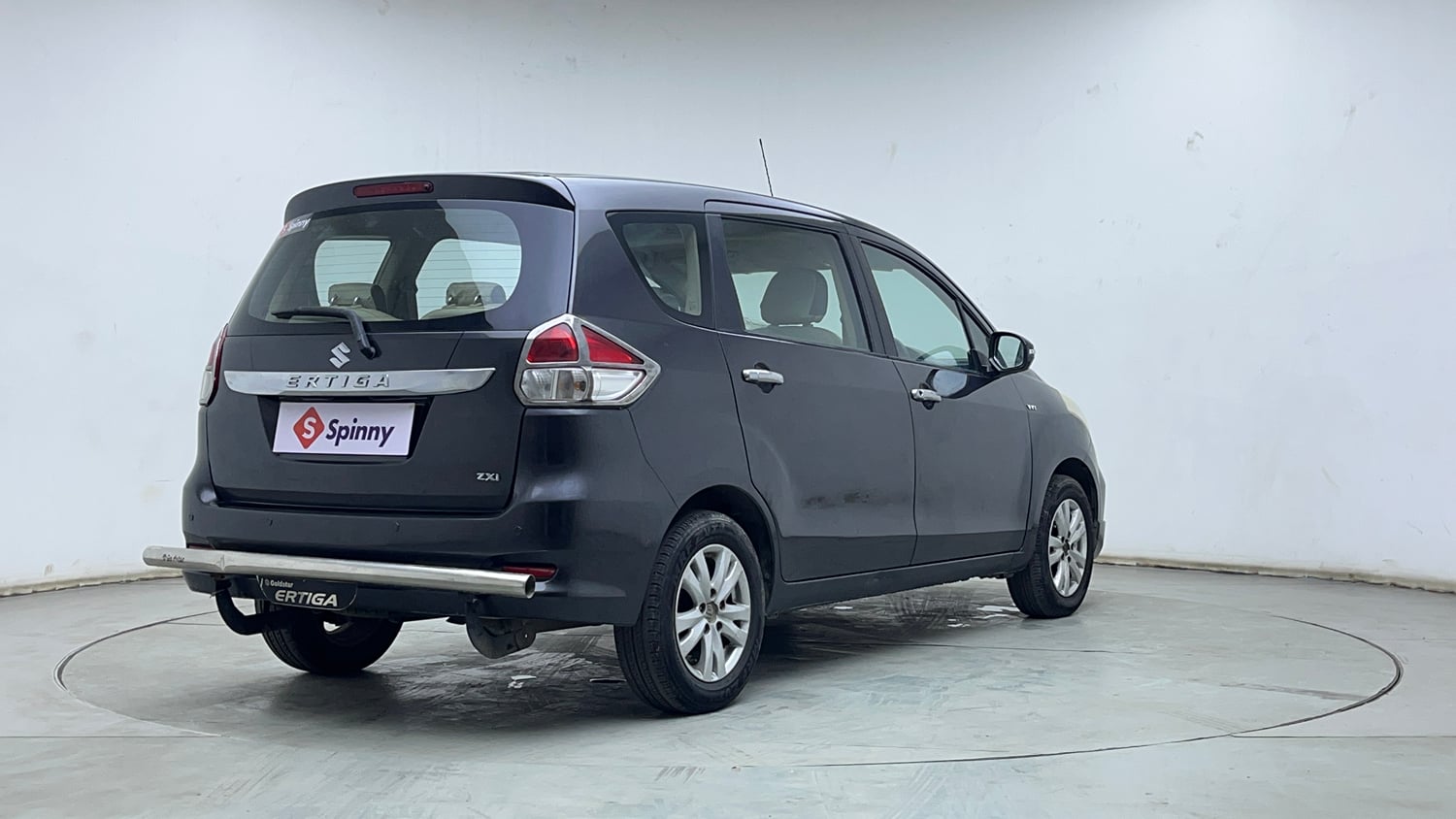 Used 2018 Maruti Suzuki Ertiga ZXI Petrol Manual exterior RIGHT REAR CORNER VIEW