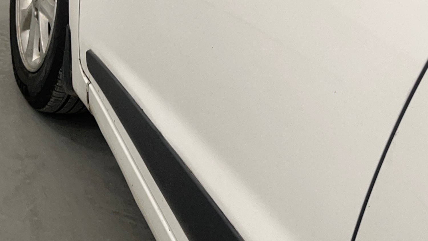 Used 2015 Hyundai Grand i10 Asta AT 1.2 Kappa VTVT Petrol Automatic dents MINOR SCRATCH