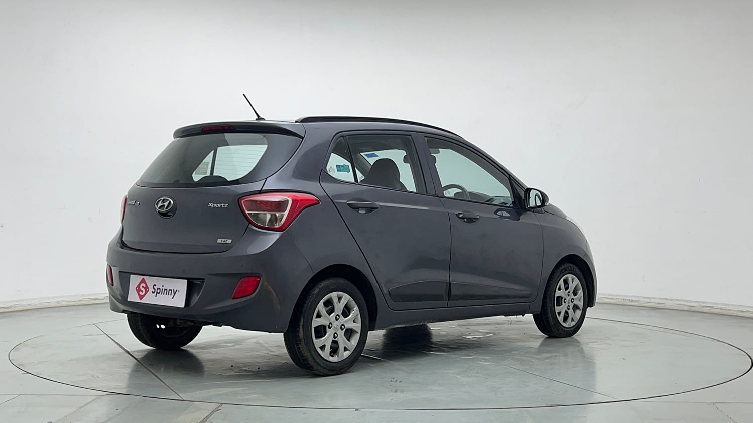 Used 2016 Hyundai Grand i10 Sportz 1.2 Kappa VTVT Petrol Manual exterior RIGHT REAR CORNER VIEW