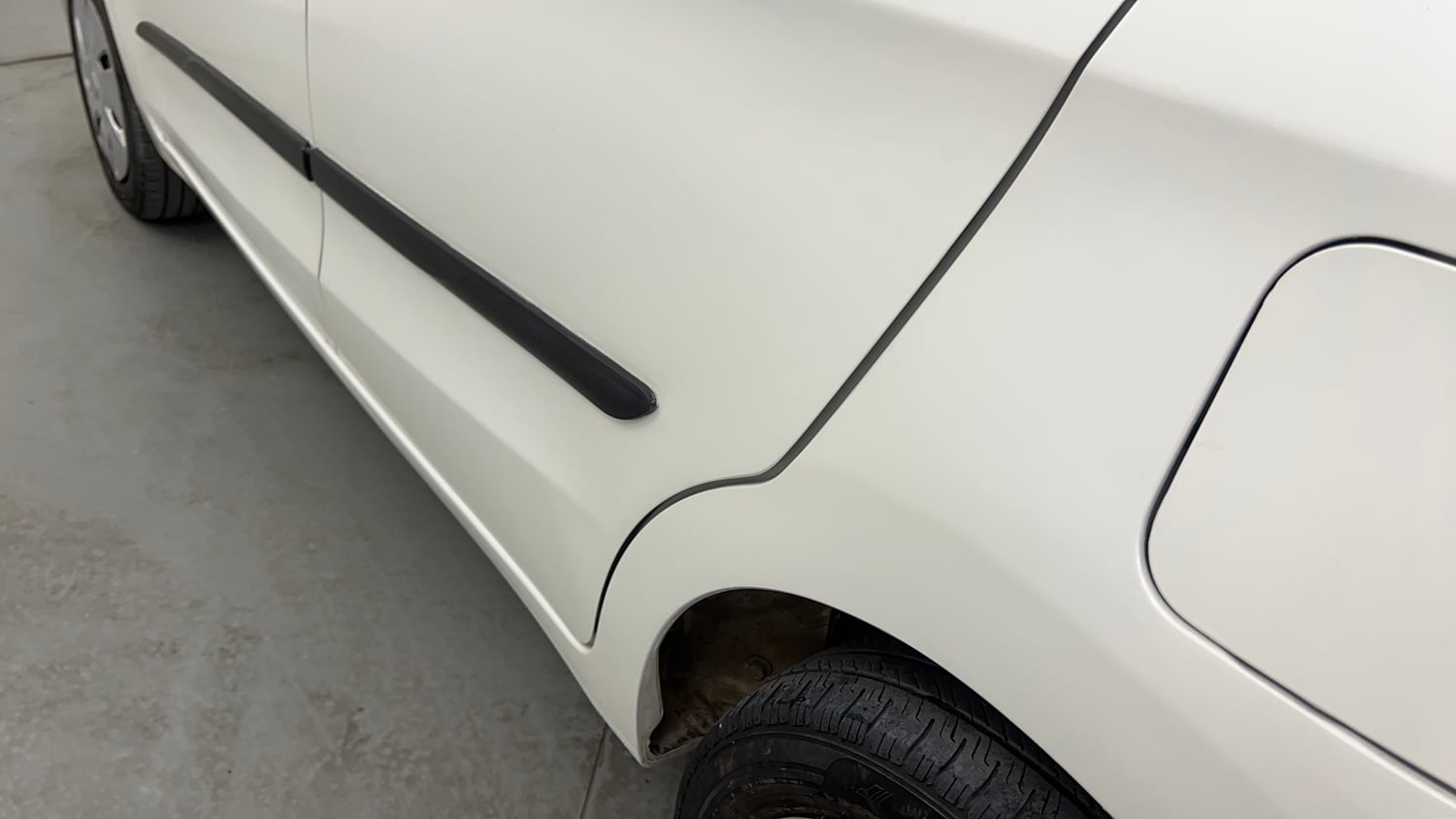 Used 2016 Maruti Suzuki Celerio ZXi AMT Petrol Automatic dents MINOR SCRATCH