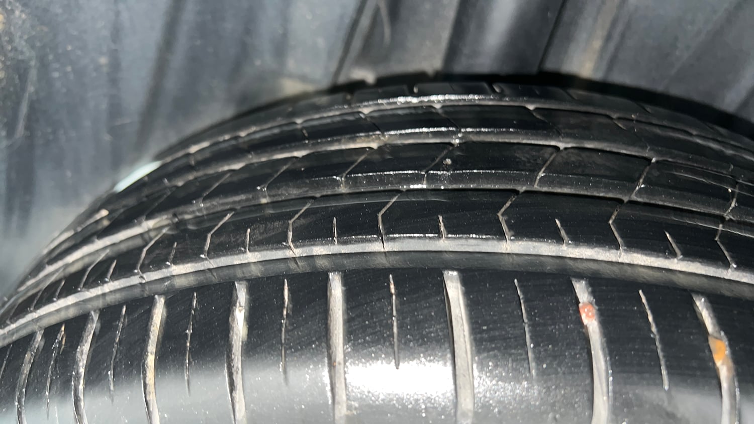 Used 2023 Maruti Suzuki Baleno Zeta MT Petrol Manual tyres RIGHT REAR TYRE TREAD VIEW