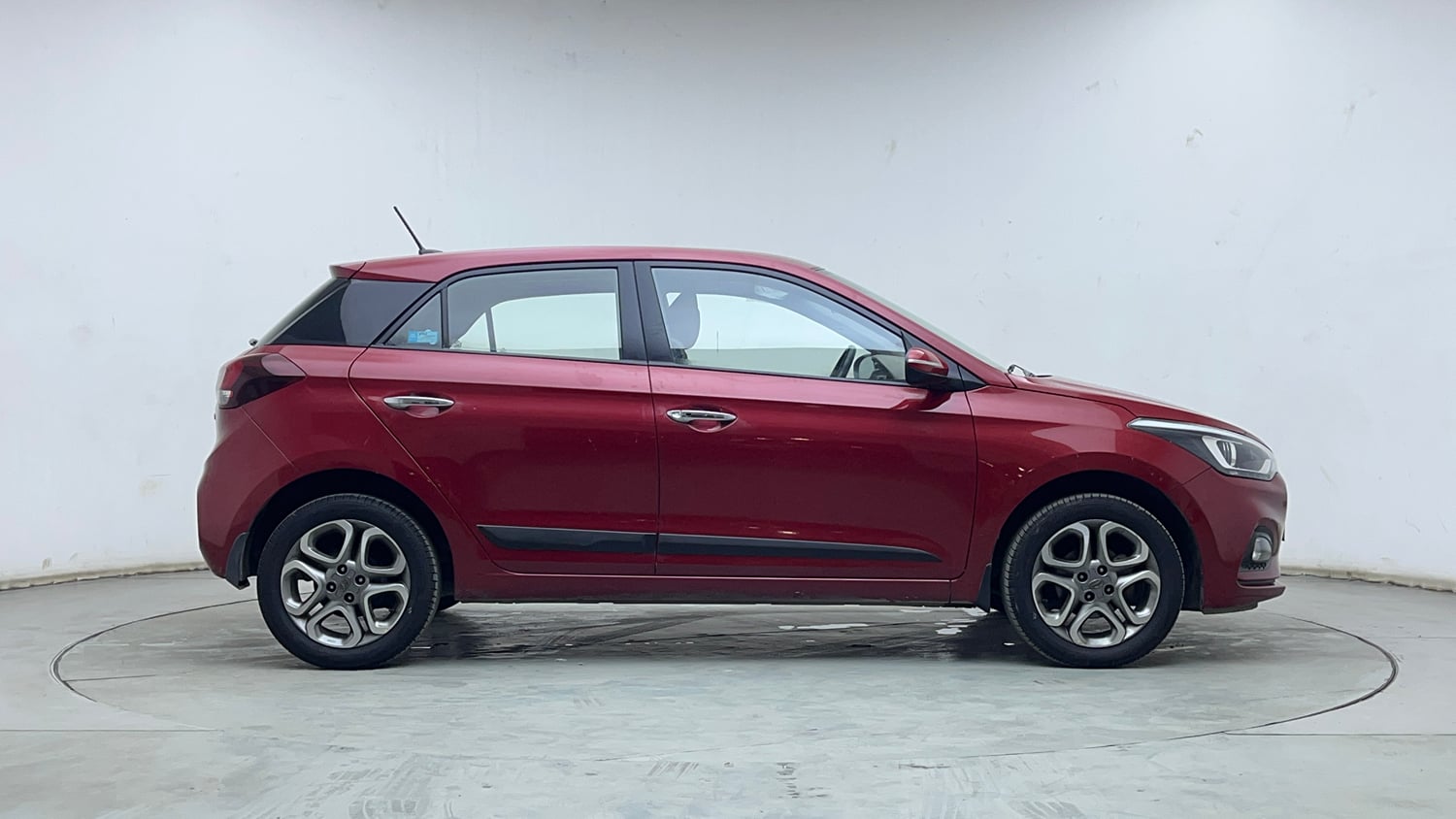 Used 2019 Hyundai Elite i20 Asta 1.2 (O) Petrol Manual exterior RIGHT SIDE VIEW