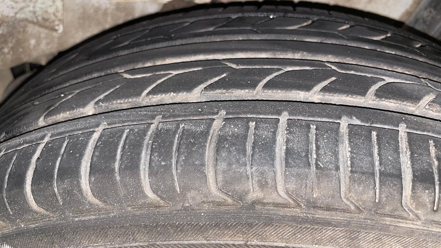 Used 2016 Honda Jazz VX Petrol Petrol Manual tyres LEFT REAR TYRE TREAD VIEW
