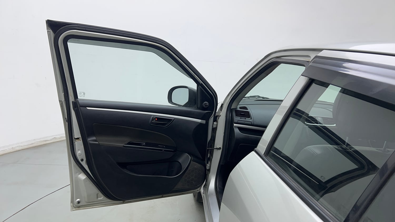 Used 2016 Maruti Suzuki Swift Lxi (O) Petrol Manual interior LEFT FRONT DOOR OPEN VIEW