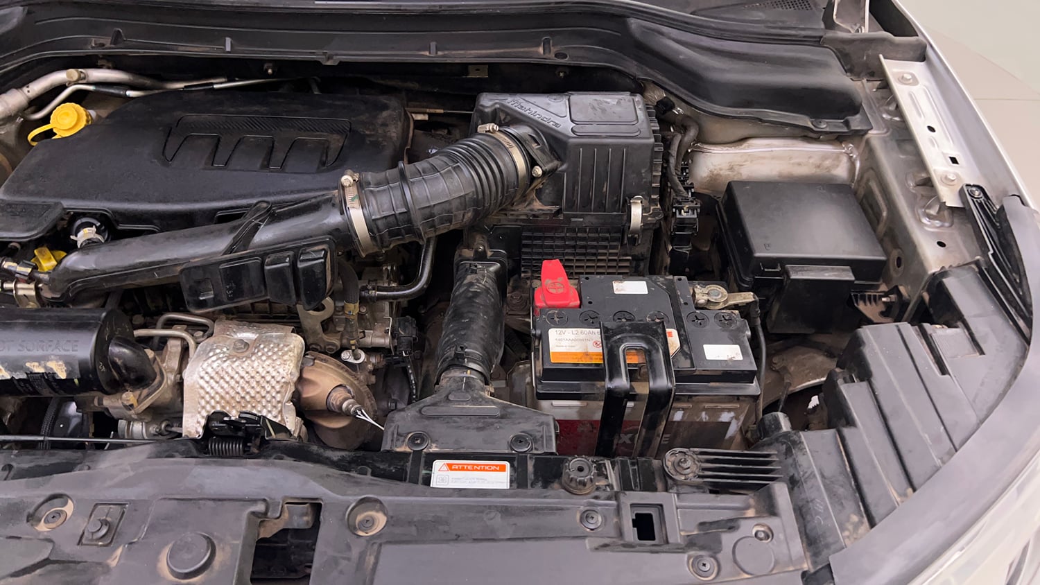 Used 2022 Mahindra XUV 300 W8 (O) 1.2 Petrol Petrol Manual engine ENGINE LEFT SIDE VIEW