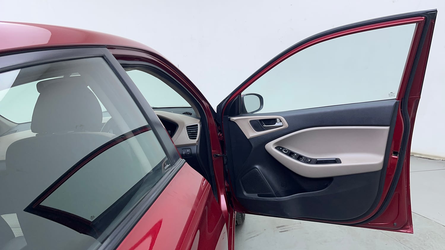 Used 2019 Hyundai Elite i20 Asta 1.2 (O) Petrol Manual interior RIGHT FRONT DOOR OPEN VIEW