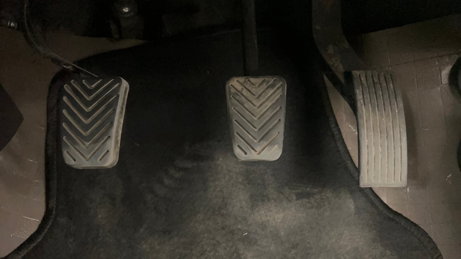 Used 2017 Hyundai Eon Magna Petrol Manual interior PEDALS VIEW
