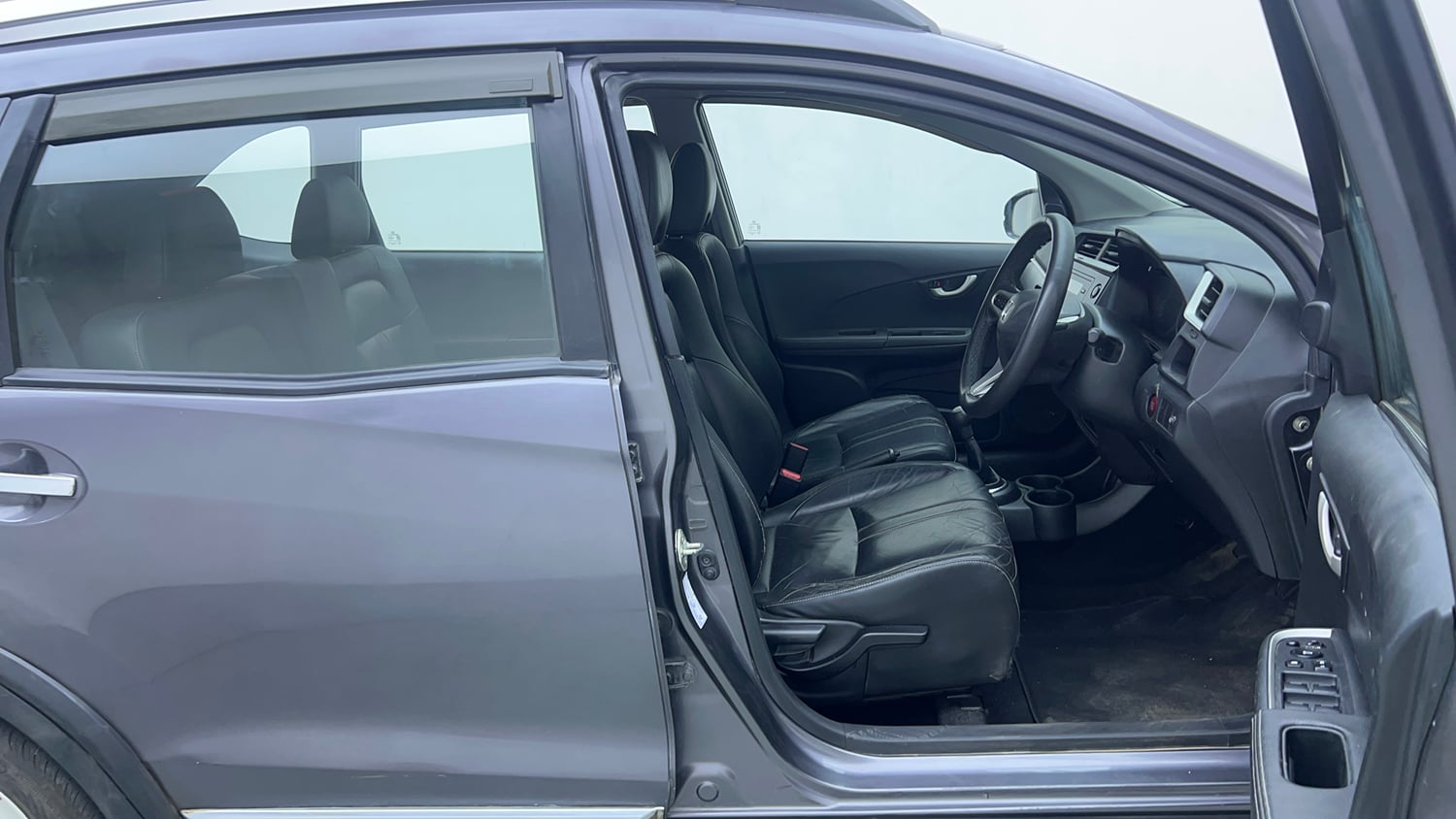 Used 2017 Honda BR-V VX Petrol Petrol Manual interior RIGHT SIDE FRONT DOOR CABIN VIEW