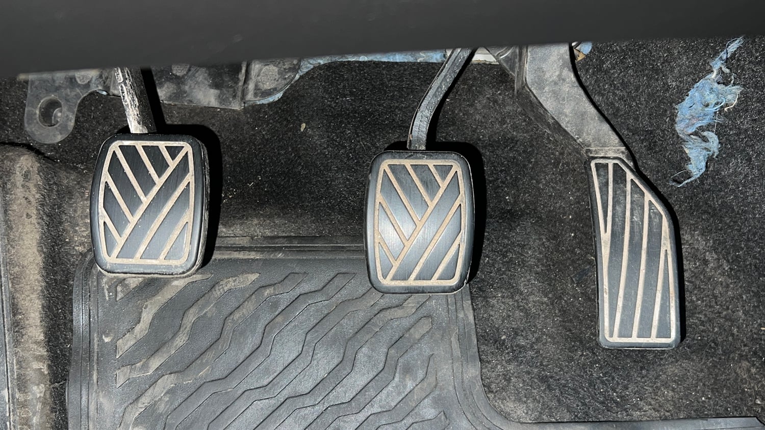 Used 2018 Maruti Suzuki S-Cross Zeta 1.3 Diesel Manual interior PEDALS VIEW