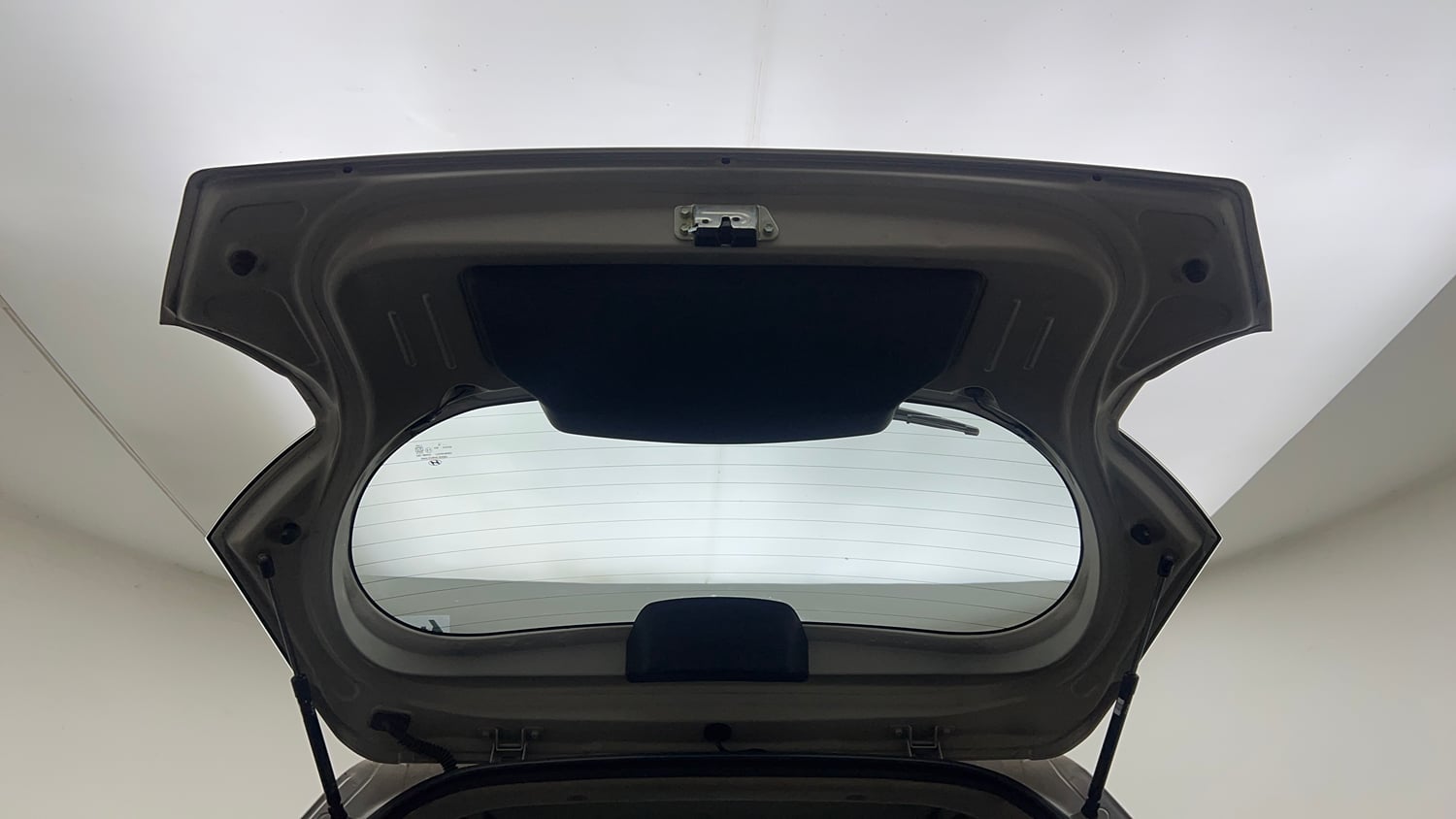 Used 2020 Hyundai Santro Asta Petrol Manual interior DICKY DOOR OPEN VIEW