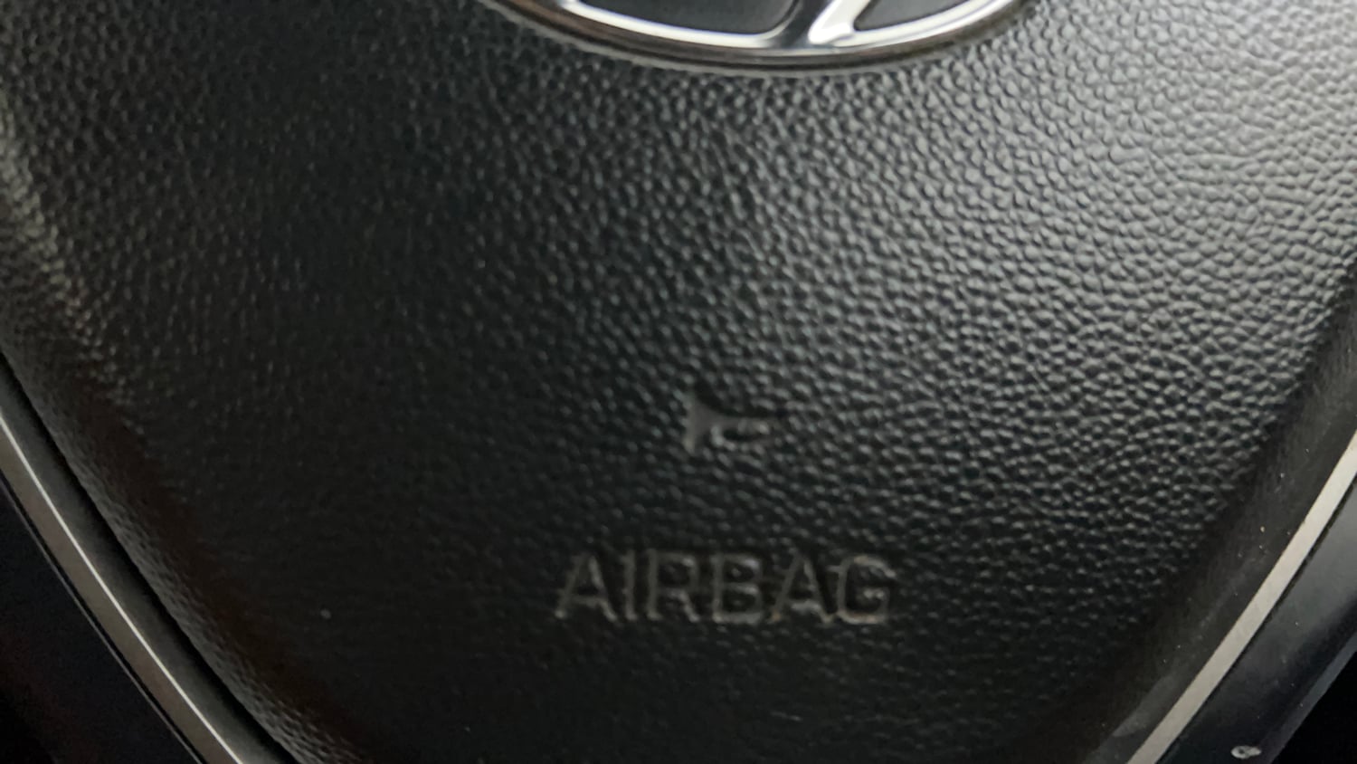 Used 2016 Hyundai i20 Active 1.2 S Petrol Manual top_features Airbags