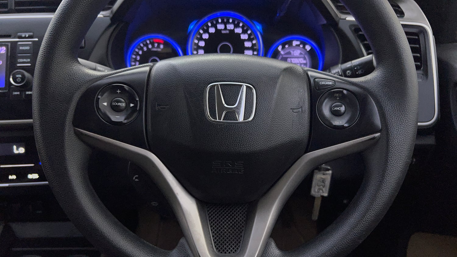 Used 2016 Honda City V Petrol Manual top_features Airbags