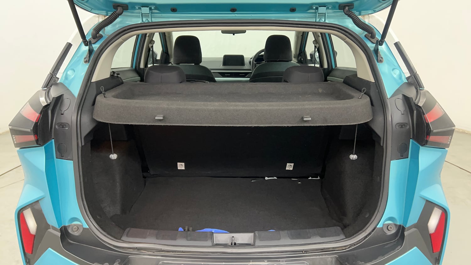 Used 2024 Tata Nexon Creative 1.2 Revotron Petrol 6AMT DT Petrol Automatic interior DICKY INSIDE VIEW