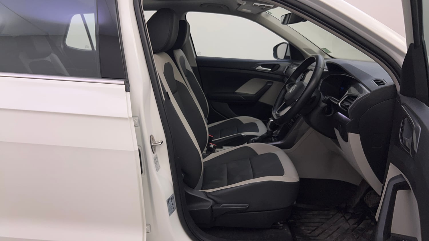 Used 2022 Volkswagen Taigun Topline 1.0 TSI AT Petrol Automatic interior RIGHT SIDE FRONT DOOR CABIN VIEW