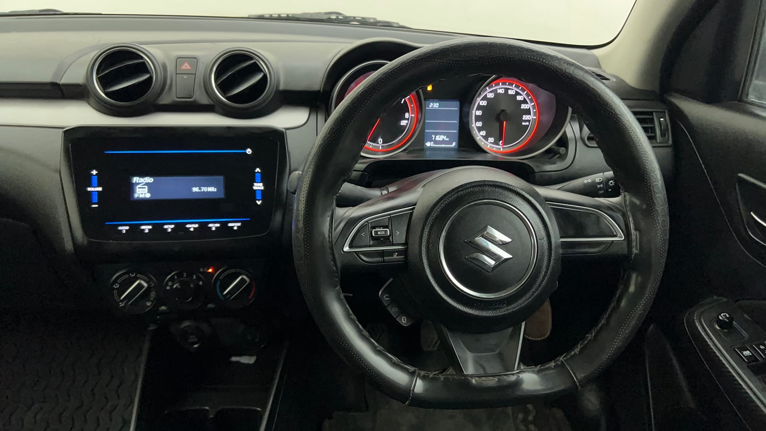 Used 2022 Maruti Suzuki Swift VXi Petrol Manual interior STEERING VIEW
