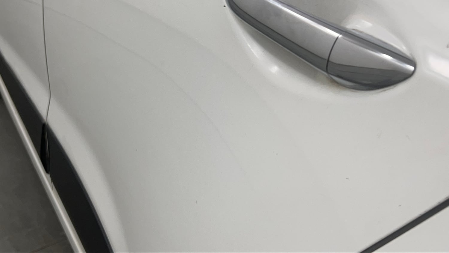 Used 2015 Hyundai Grand i10 Asta AT 1.2 Kappa VTVT Petrol Automatic dents MINOR SCRATCH