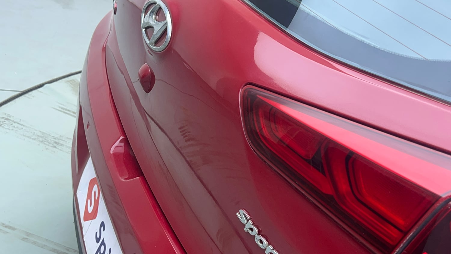 Used 2015 Hyundai Elite i20 Sportz 1.2 Petrol Manual dents MINOR SCRATCH